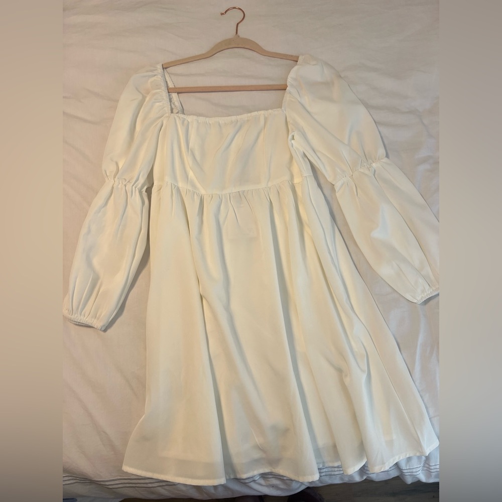White long sleeve dress, new with tags
